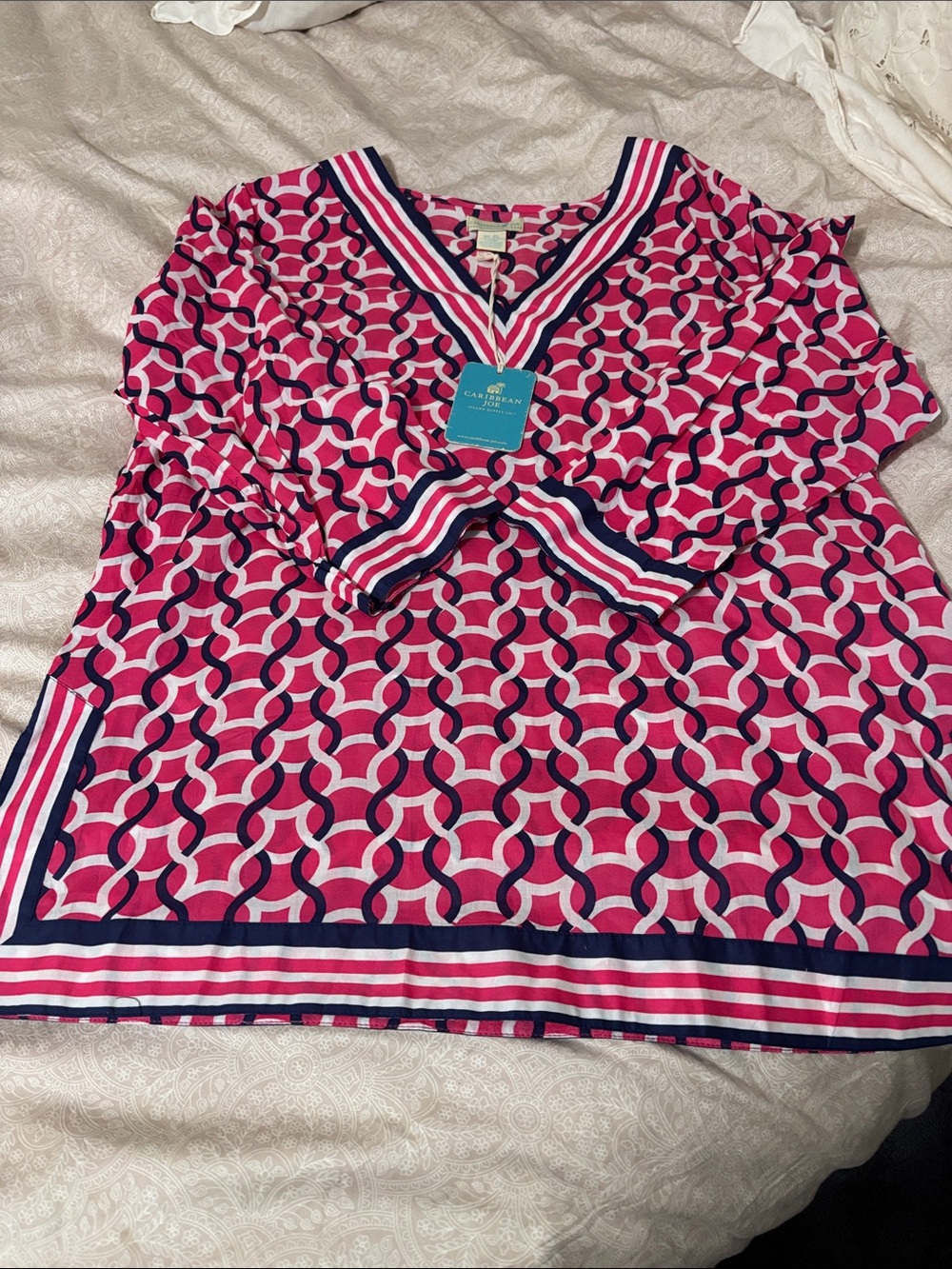 NWT Caribbean Joe Pink Geometric V-Neck Cotton Tunic with Navy Trim